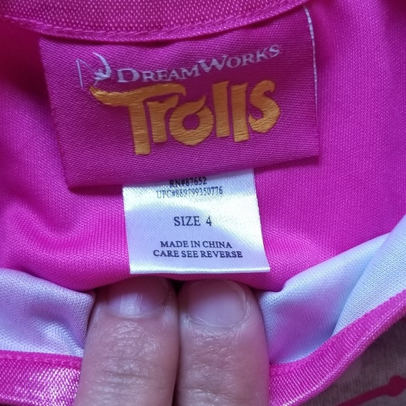 Trolls night gown - Picture 2 of 2